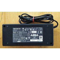 อะแดปเตอร์พร้อมสายไฟ SONY (โซนี่) ของแท้มือสองมากับเครื่อง 19.5V /6.2A
