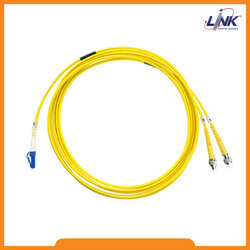 FC - LC Patch cord OS2, Duplex, UPC-UPC Jacket 3mm.