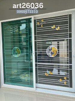 เหล็กดัดสีอบขาว ปลาวงกลม ประตู กระจกเลื่อน