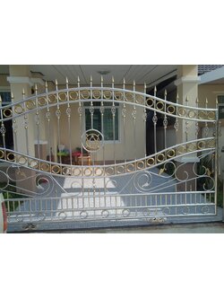 รั้วหน้าบ้าน สำเนา