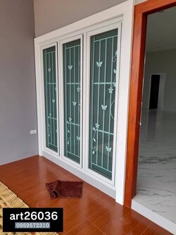 เหล็กดัดพร้อมมุ้งลวด โทนสีขาว ผีเสื้อ