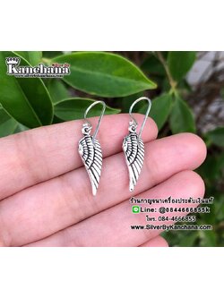 ต่างหูเงินแท้ แบบคล้อง งานลงยา กว้าง 7 มิล สูง 2 ซม. สวยๆ สนใจสอบถามได้จ้า