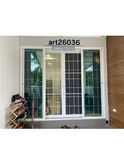 เหล็กดัดพร้อมมุ้งลวด เหล็กดัดมินิมอล กระจกบานสีเขียวเข้ม