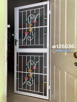 เหล็กดัดสีอบพร้อมมุ้งลวด หน้าต่าง ประตู