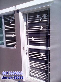 เหล็กดัดพร้อมมุ้งลวด