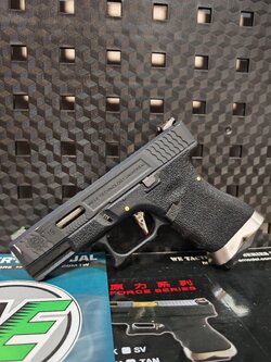 WE Glock19 G19 T5 G-Force GBB BB Gun บีบีกัน แบบแก๊ส ปืนอัดลม มือสอง Airsoft Gun