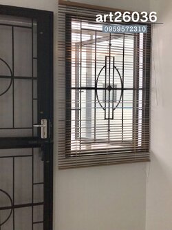 มูลี่พร้อมเหล็กดัดหน้าต่าง