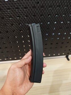 แม็กกาซีน Magazine for MP5 AEG โลหะ แบบสแตนด์ มือสอง