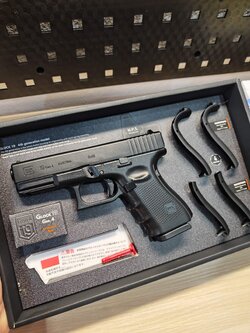 Tokyo Marui Glock19 G19 Gen4 GBB ญี่ปุ่น BB Gun บีบีกัน แบบแก๊ส ปืนอัดลม Airsoft Gun มือสอง