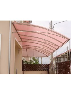 หลังคา กันสาด สีชมพู โทนสีน่ารัก