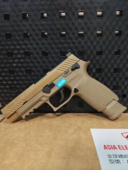 WE Sig Sauer P320 M17 สีทราย GBB BB Gun บีบีกัน แบบแก๊ส ปืนอัดลม มือสอง Airsoft Gun