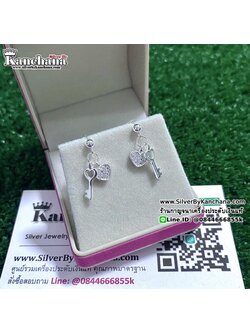 ต่างหูเงินแท้ ประดับเพชร สูงรวม 2 ซม. กว้างรวม 9 มิล