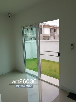 หน้าต่าง ประตู มินิมอล กระจกใส กระจกสี