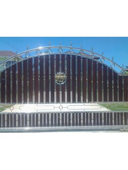 รั้วหน้าบ้าน