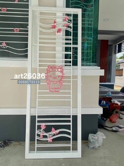เหล็กดัดสีอบขาว ลายคิตตี้สีชมพู