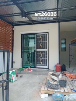 เหล็กดัดประตูพร้อมมุ้งลวด บานกระจกเลื่อน