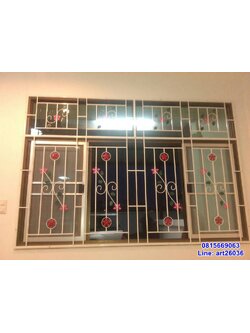 เหล็กดัดพร้อมมุ้งลวด