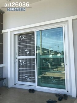 เหล็กดัดสีอบพร้อมมุ้งลวด สีขาว ผีเสื้อ