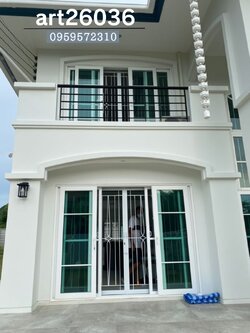 ติดตั้งเหล็กดัดพร้อมมุ้งลวดและกระจกบานเลื่อนสี ติดตั้งทั้งหลัง