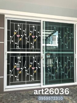 เหล็กดัดสีอบพร้อมมุ้งลวด ผีเสื้อสีชมพู กระจกประตูเลื่อน กระจกสี