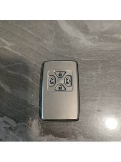 [มือสอง ของแท้ ไม่มีก้าน] รีโมต TOYOTA สำหรับ Alphard Estima Vellfire 4 ปุ่ม