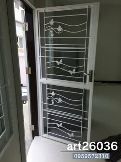 เหล็กดัดพร้อมมุ้งลวด