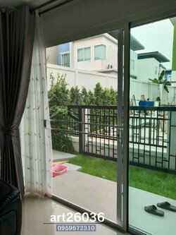 หน้าต่าง ประตู มินิมอล