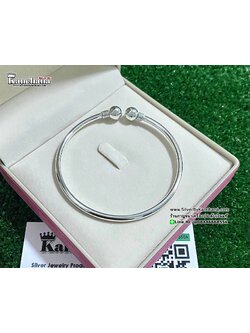 กำไลข้อมือเงินแท้ หัวกลม ขนาด 8 มิล กำไลหนา 3 มิล เส้นผ่าศูนย์กลางด้านในกำไล 6 ซม.