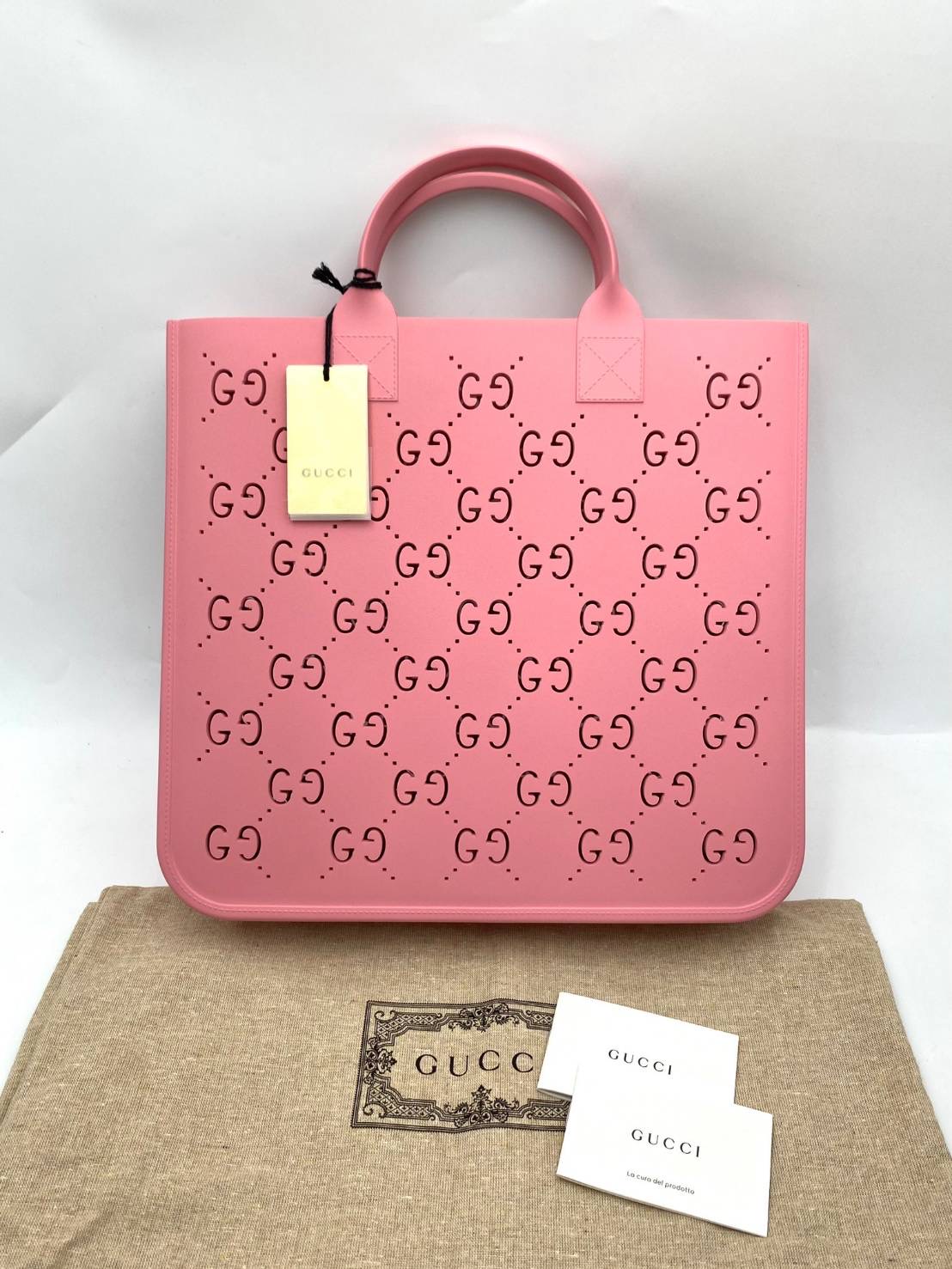 โปรมาเพิ่ม New Gucci tote ขนาด : 30.5x33 ซม. อุปกรณ์ : ถุงผ้า การ์ด