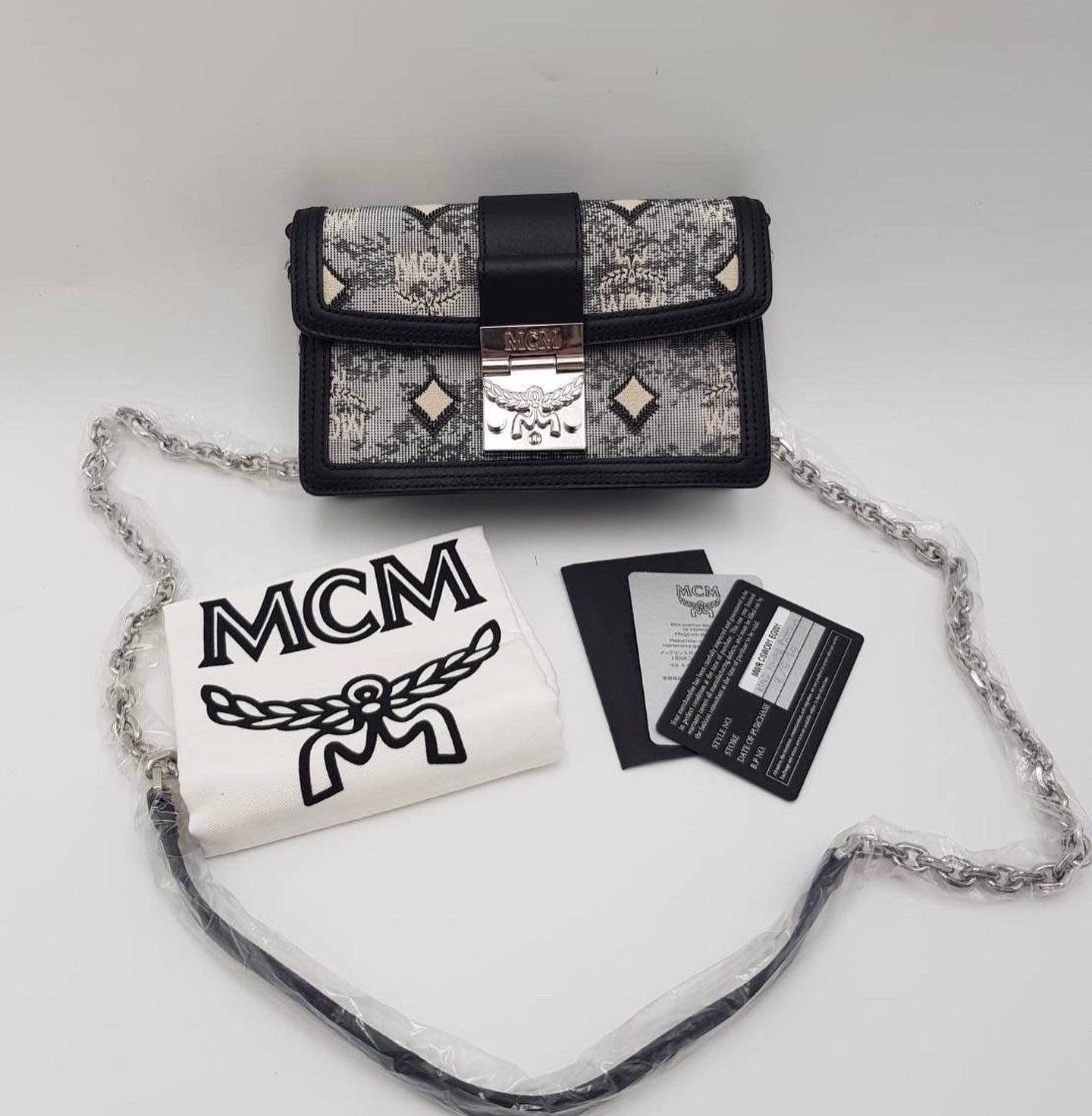 New Mcm อุปกรณ์ การ์ด ถุงผ้า ถุงกระดาษ