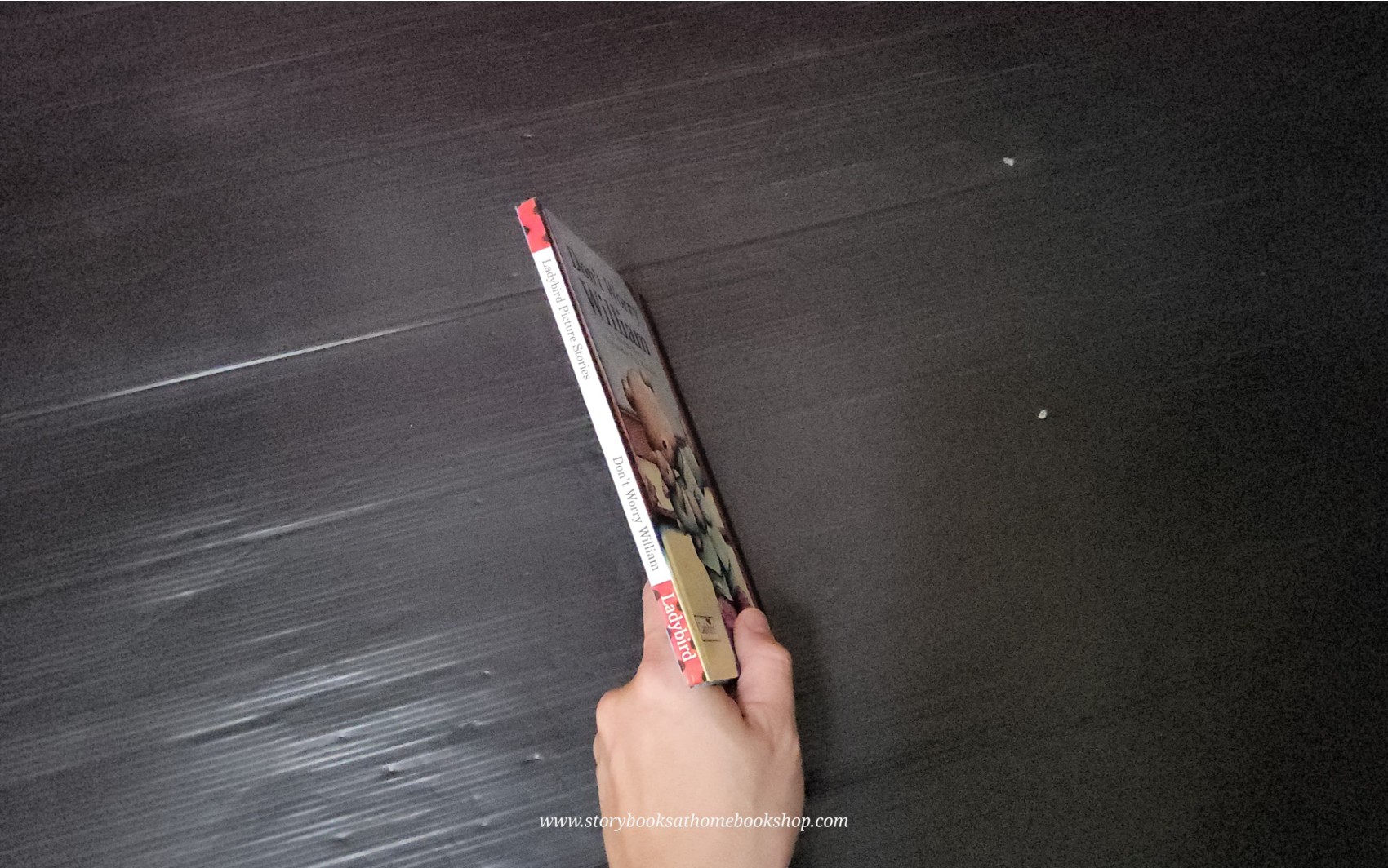 หนังสือนิทานปกแข็ง** 🍓🍓DON'T WORRY WILLIAM BY CHRISTINE MORTON