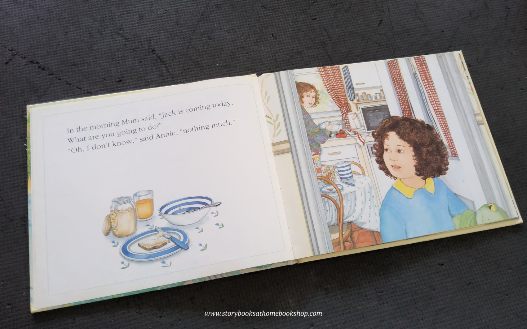 หนังสือนิทานปกแข็ง** 🍓🍓BUSY DAY