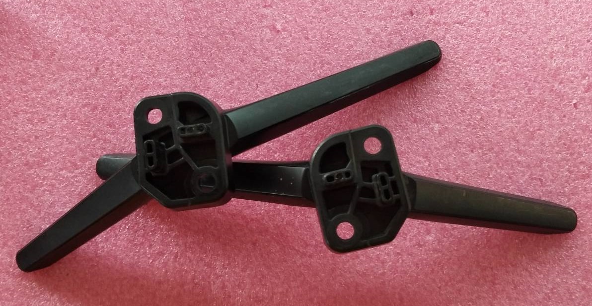 ขาตั้งทีวี ไฮเซน HIsense ของแท้ถอดจากเครื่อง รุ่น32E5G 32A4200 พาร์ทRSAG8.07