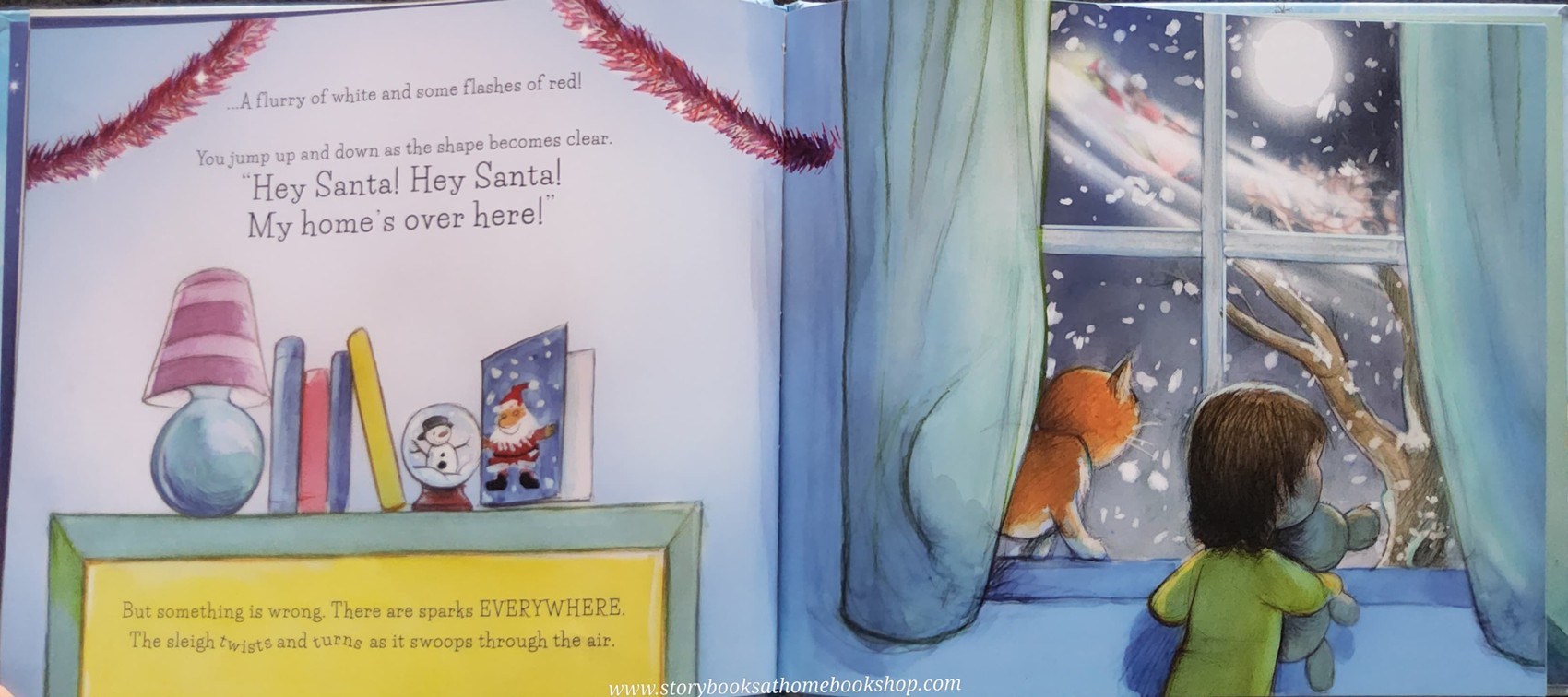 หนังสือนิทานปกแข็ง* 🍓🍓SANTA'S SLEIGH IS ON ITS WAY TO BELFAST