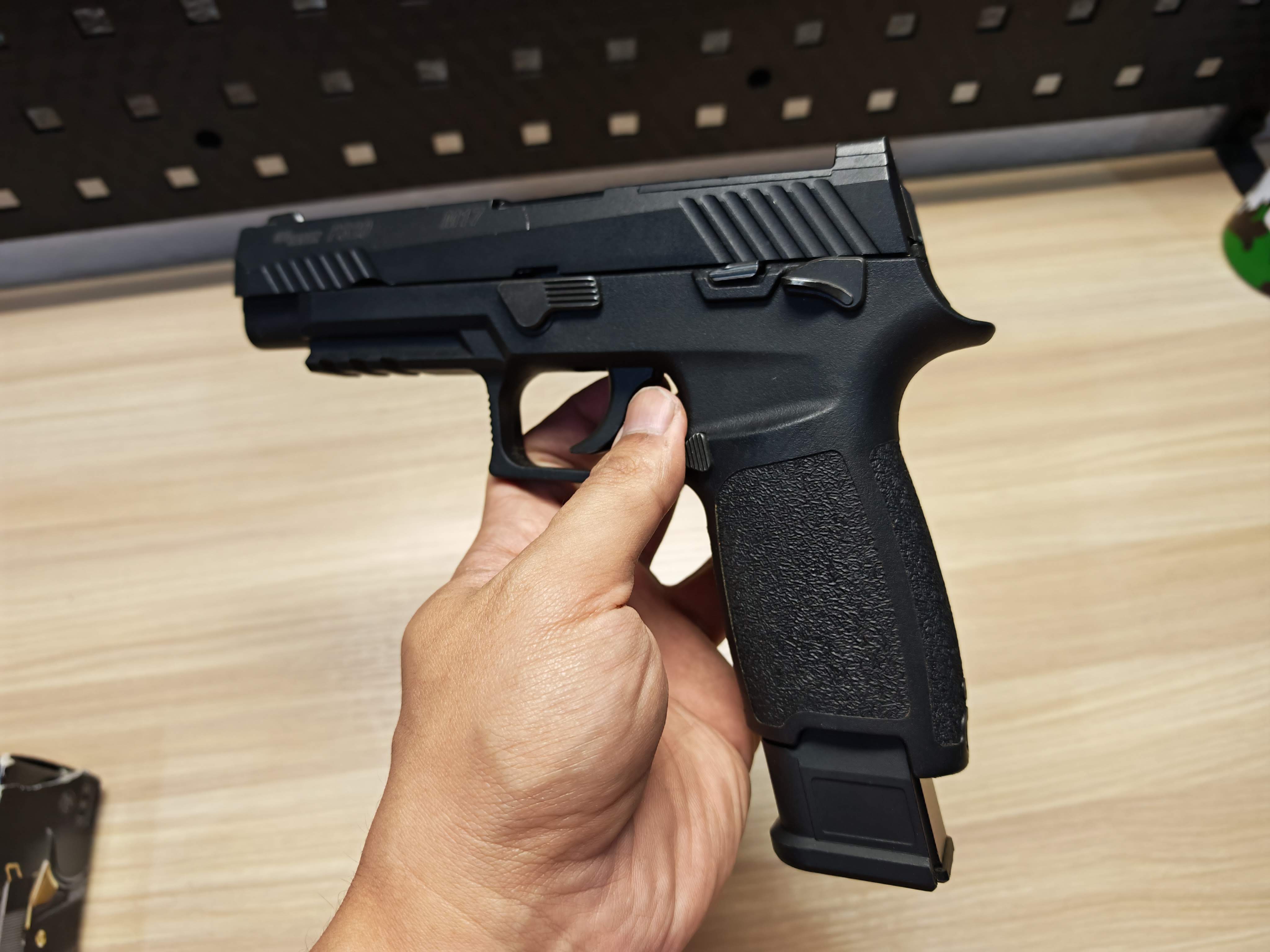 WE Sig Sauer P320 M17 GBB BB Gun บีบีกัน แบบแก๊ส ปืนอัดลม มือสอง Airsoft Gun