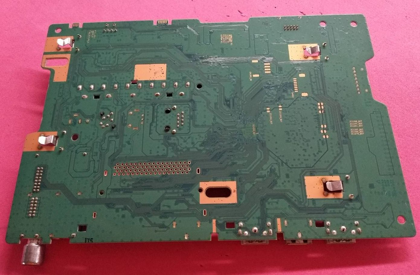 MAINBOARD SAMSUNG (เมนบอร์ด ซัมซุง)อะไหล่แท้/ของถอด รุ่น UA49J5200AK :UA49J5250AK พาร์ท BN94-12479K (พาร์ททั้งหมดมี 16 พาร์ทตามที่ระบุไว้ด้านล่าง)
