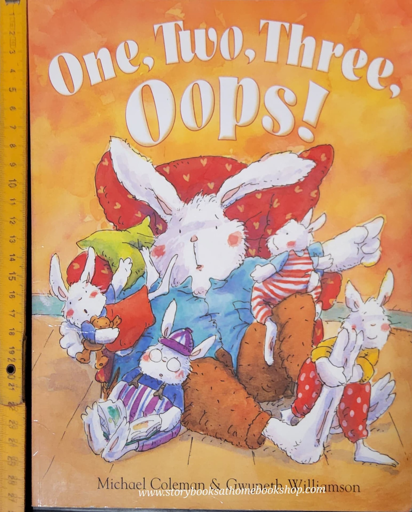 หนังสือนิทานปกอ่อน** 🍅🍓ONE,TWO,THREE,OOPS!