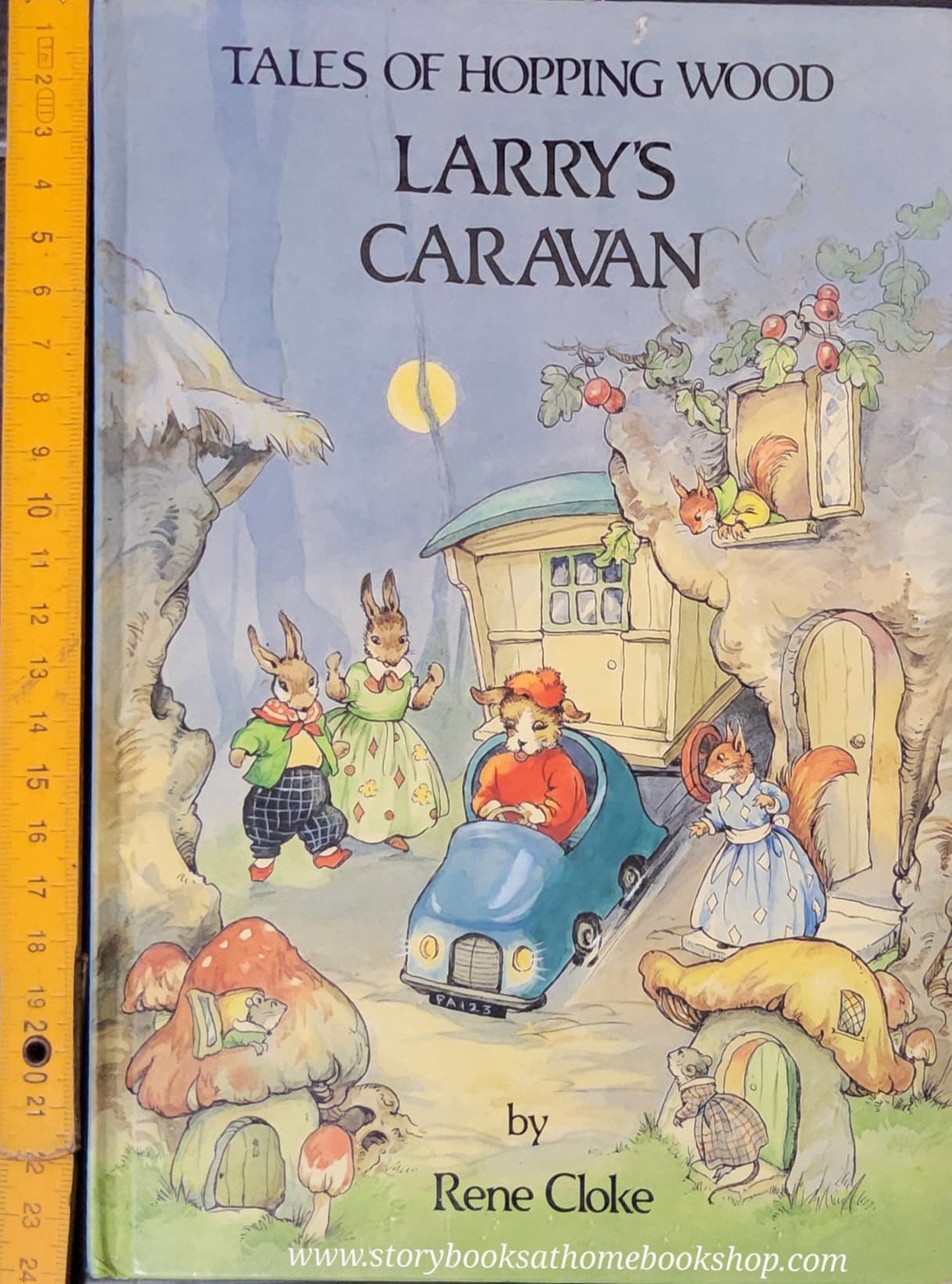 หนังสือนิทานปกแข็ง** 🍅🍓TALES OF HOPPING WOOD LARRY'S CARVAN BY RENE CLOKE