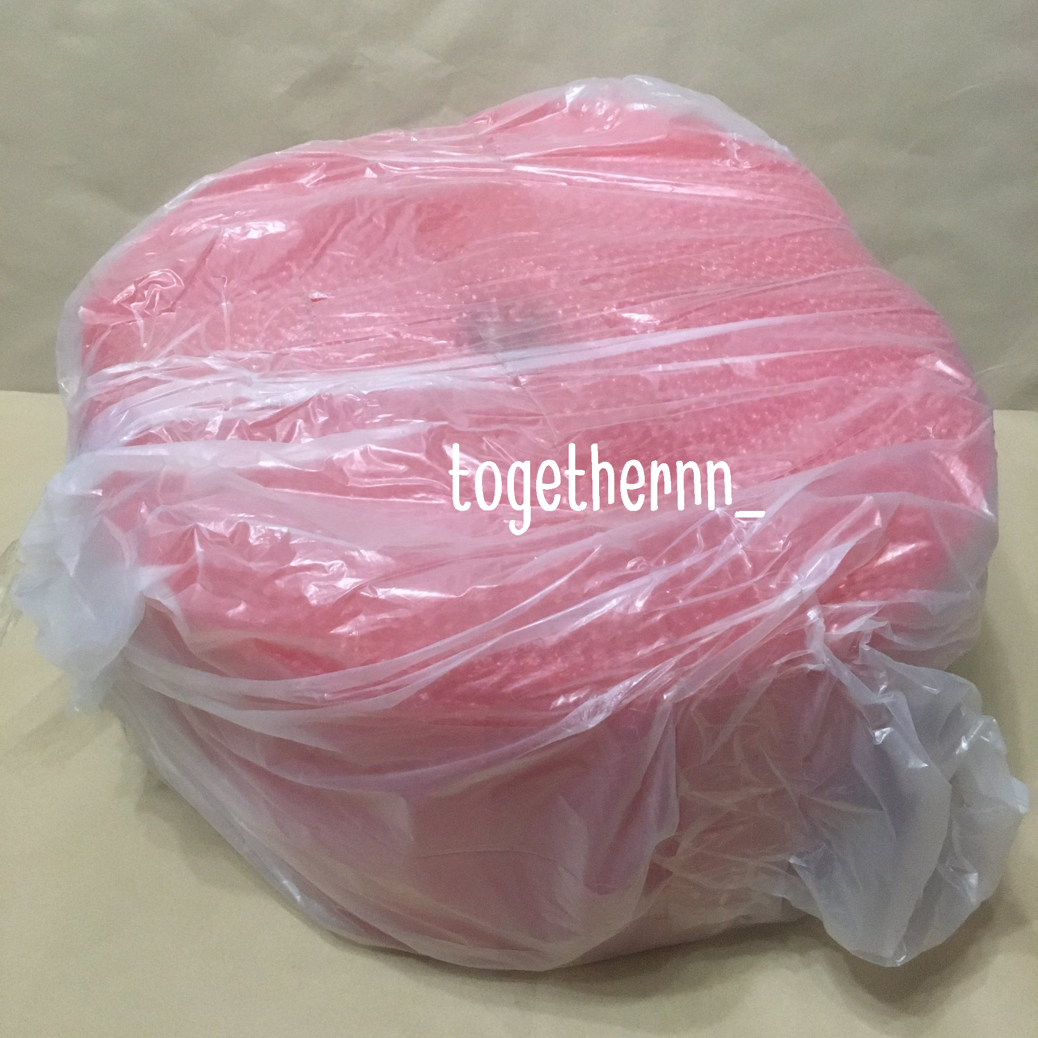 แอร์บับเบิ้ล 32.5 cm. 50 แกรม (แดง)