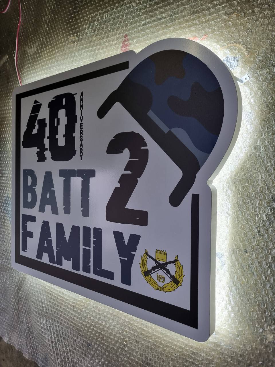 #ป้ายโลโก้ไฟออกหลัง