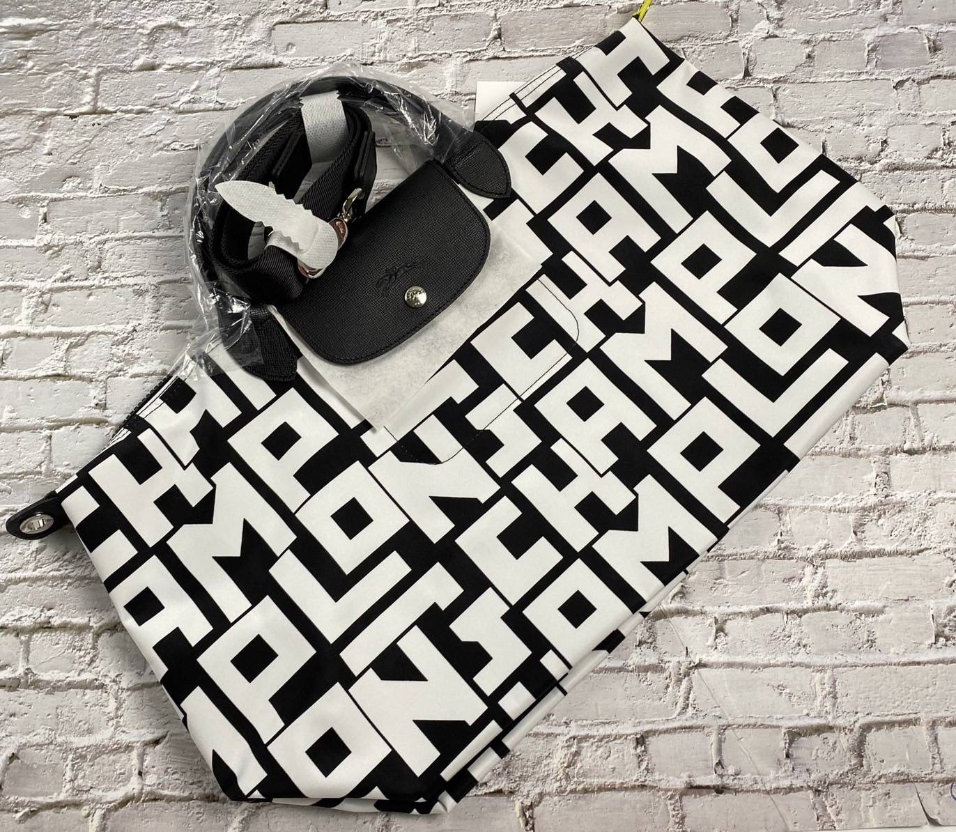 New Longchamp LGP travel Size L กระเป๋าเดินทาง มีสายสะพายยาว