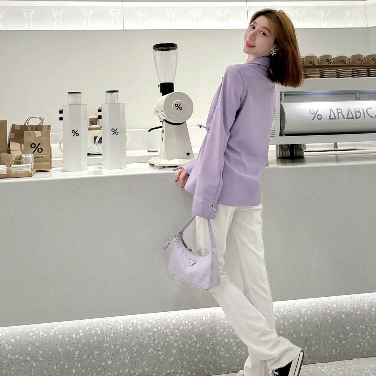 New Prada Re-Edition 2000 น้องมันม่วง พาสเทล น่ารักก💜ใช้ง่าย จุๆเบาๆ ✨อุปกรณ์ก.การ์ด ถุงผ้า ถุงกระดาษ rec copy 2/25