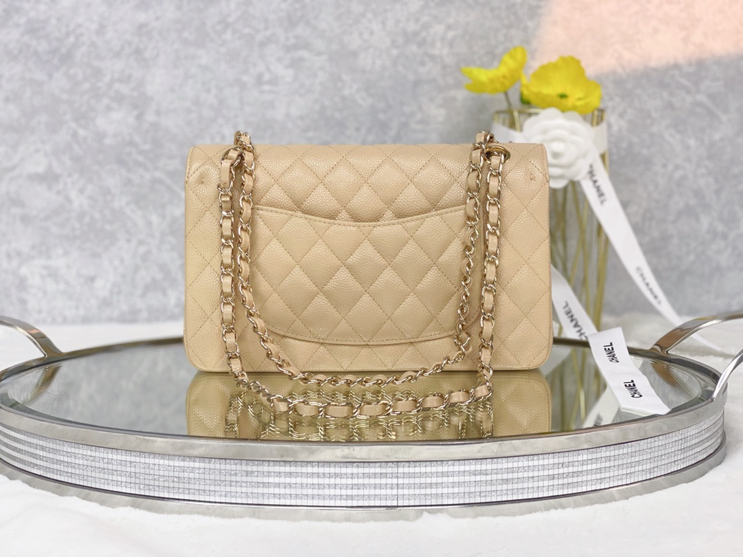 [Pre-order] กระเป๋า Chanel Classic 10” Caviar GHW คลาสสิคตลอดกาล หนังคาเวียร์ตัดเย็บด้วยหนังนำเข้าเกรดที่ดีที่สุด