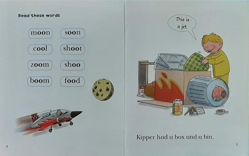 หนังสือนิทานปกแข็ง** 🍅🍅READ WITH BIFF,CHIP&KIPPER: THE MOON JET PHONICS LEVEL4