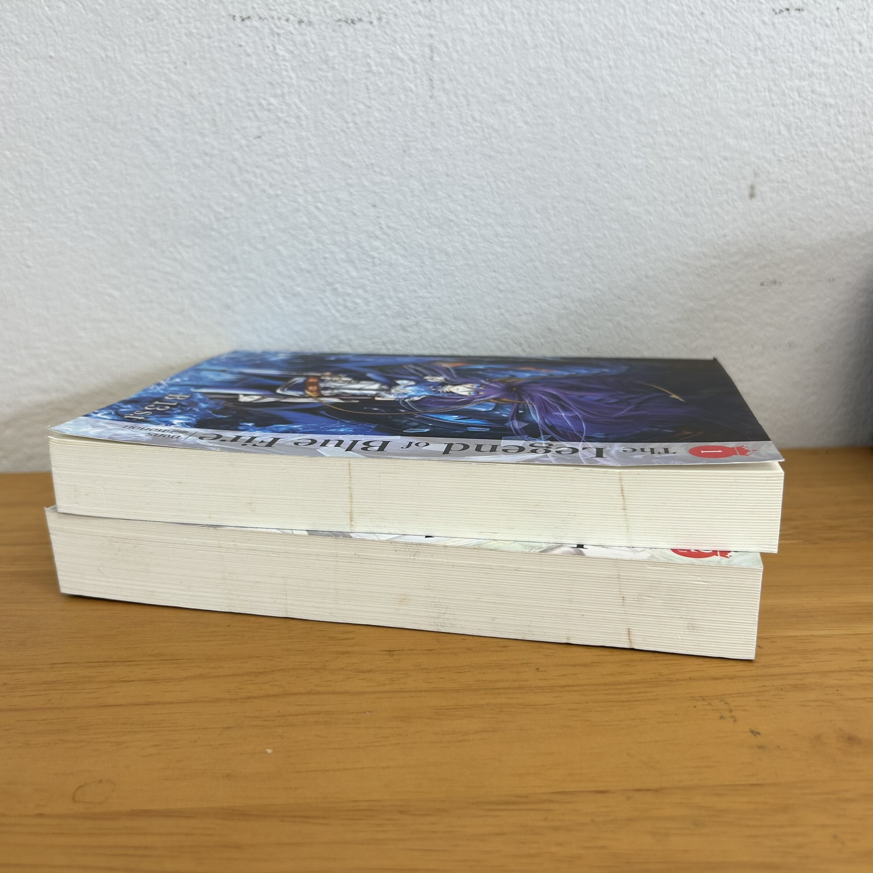 The Legend of blue fire มังกรผู้พิทักษ์หอคอย เล่ม 1-2 จบ ... B 13 S.t (มือหนึ่งเกรดบีปั้มสัน)