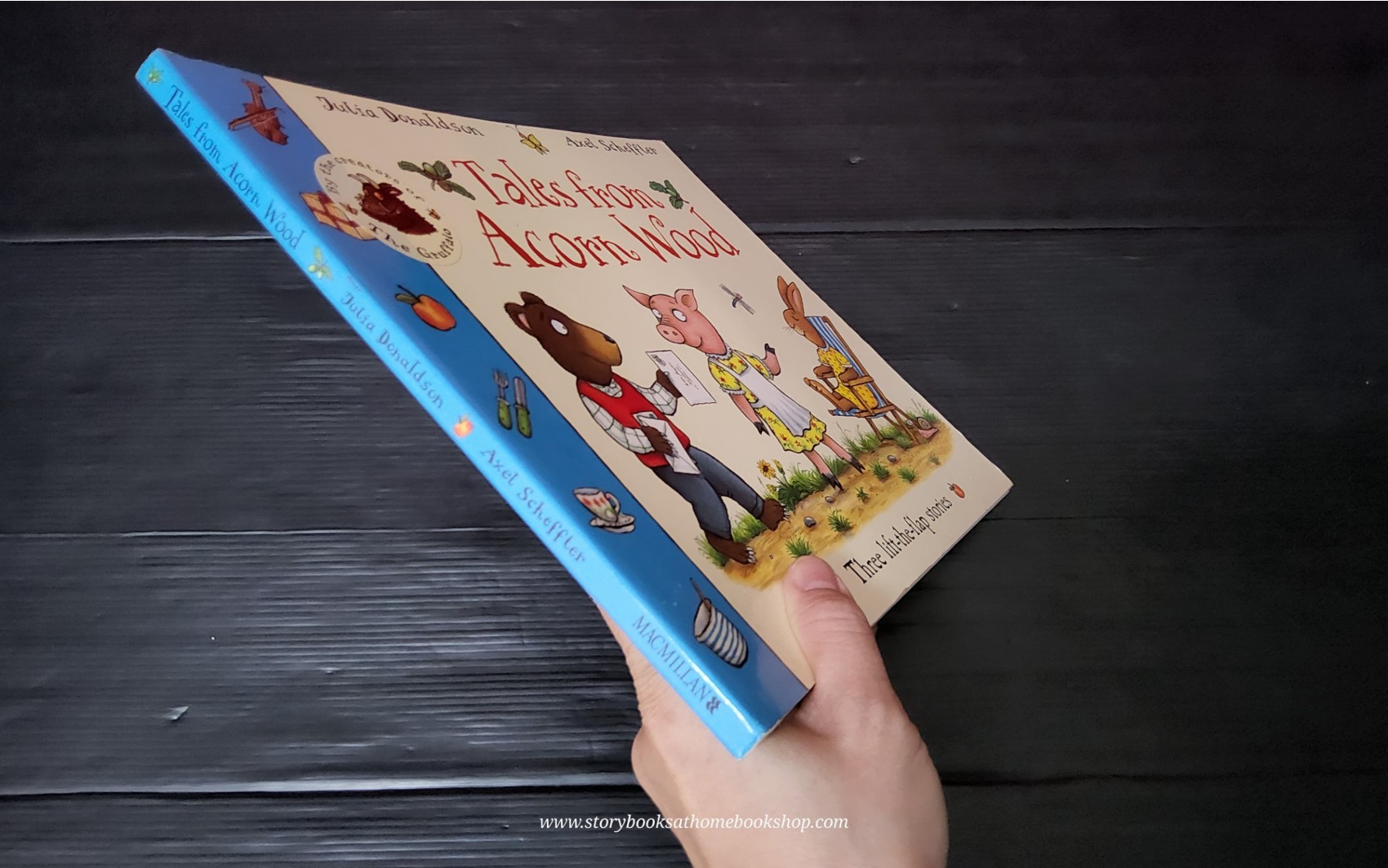 หนังสือนิทานปกอ่อน flap book** ♥️TALES FROM ACORN WOOD BY JULIA DONALDSON.AXEL SCHEFFLER