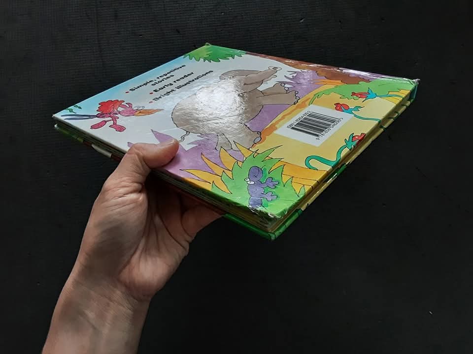 หนังสือนิทานปกแข็ง** 🍅🍓SQUASHED,FLAT,SPLAT!