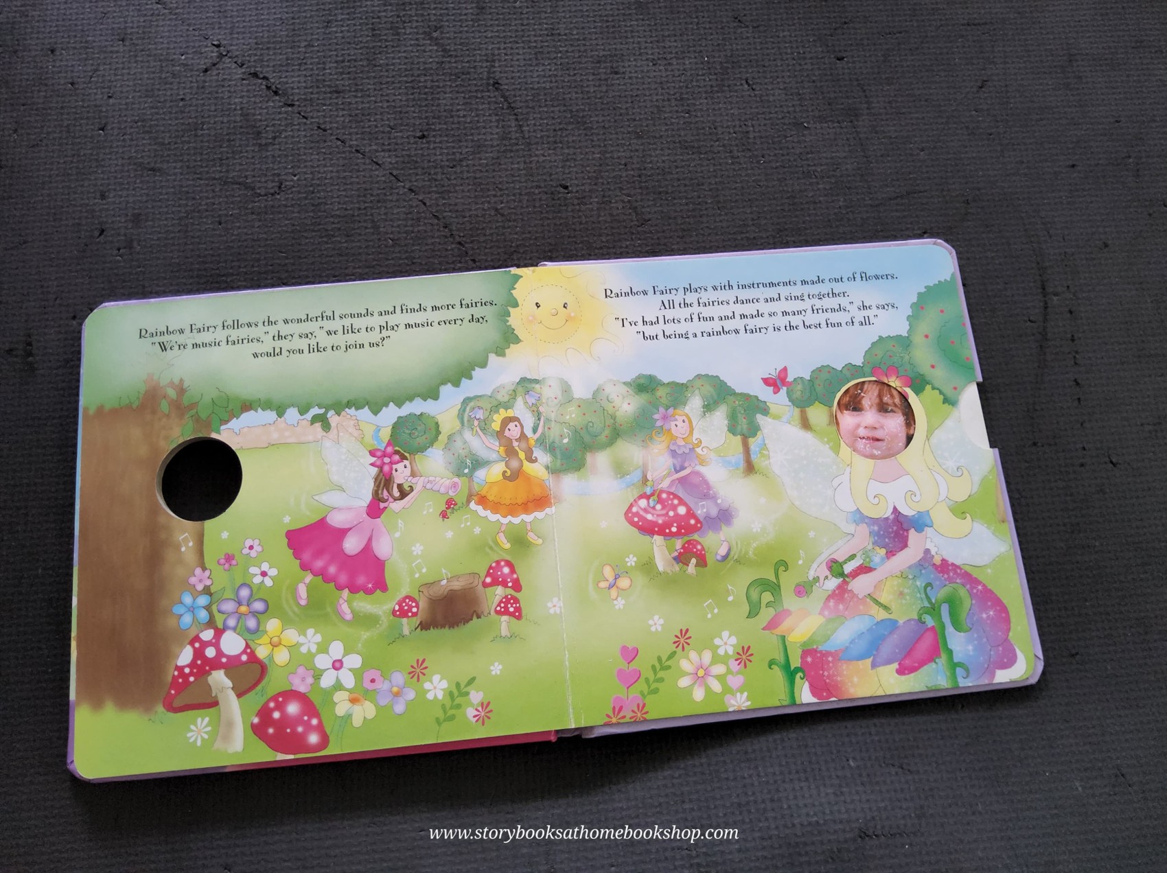 BOARD Book** 🍅🍓LOOK AT ME I'M A FLUTTERING FAIRY