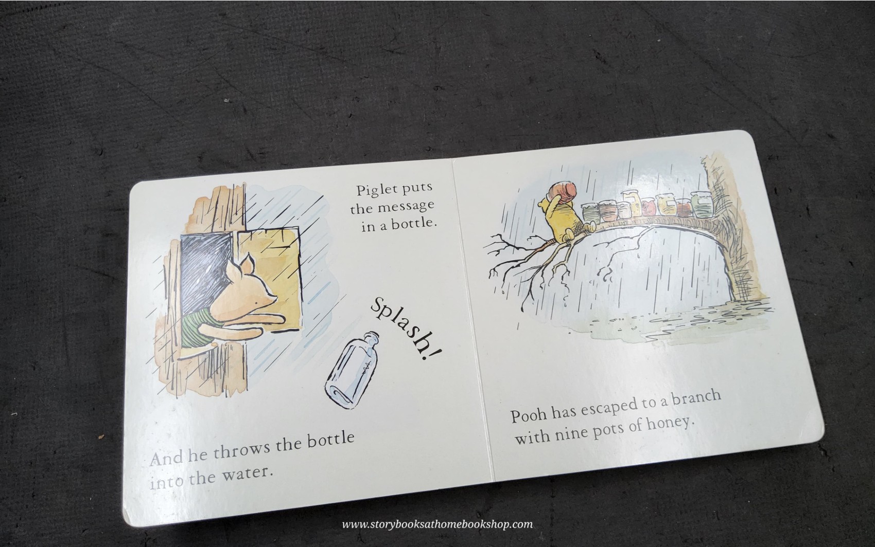 BOARD BOOK** ♥️WINNIE THE POOH STORYBOOK: PIGLET'S RAINY DAY