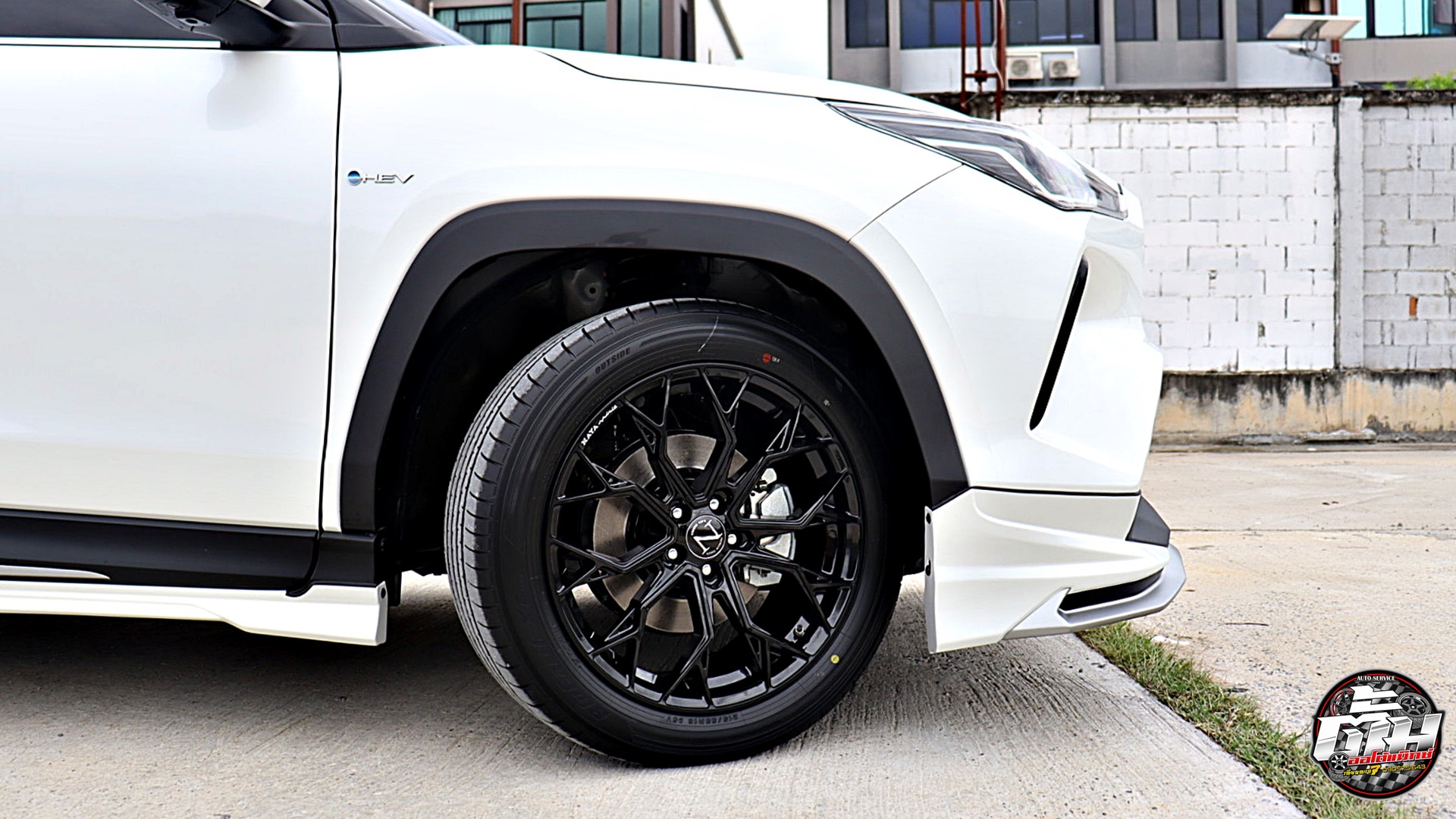 TOYOTA YARIS CROSS เปลี่ยนล้อแม็กซ์ NAYA ALPHA-3 ขอบ18นิ้ว